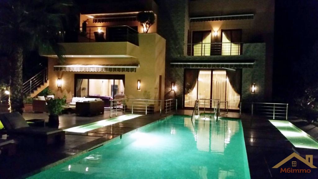 Villa Contemporaine à Vendre